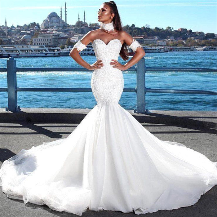http://www.ballbella.com/cdn/shop/files/modern-mermaid-sweetheart-modern-wedding-dresses-lace-dresses-for-weddings-with-choker-wedding-dress-2_1024x.jpg?v=1701888369