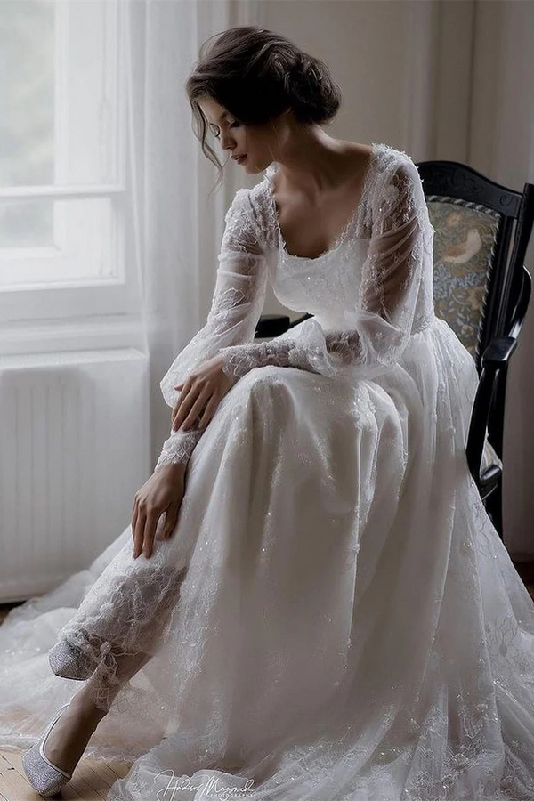 Romantic Long sleeves White Lace Flowers A-line Wedding Dresses