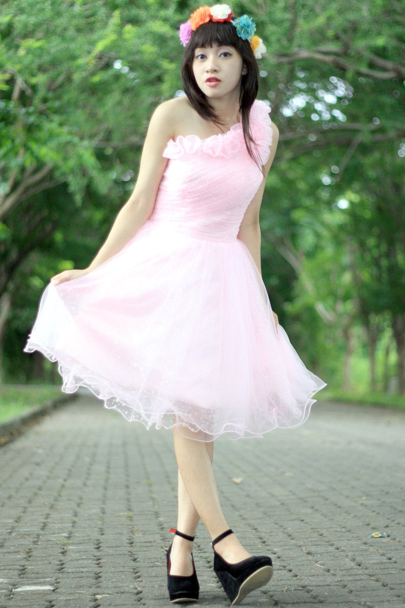 A-line One-shoulder Knee Length Tulle Handmade Flower Homecoming Dress-Ballbella