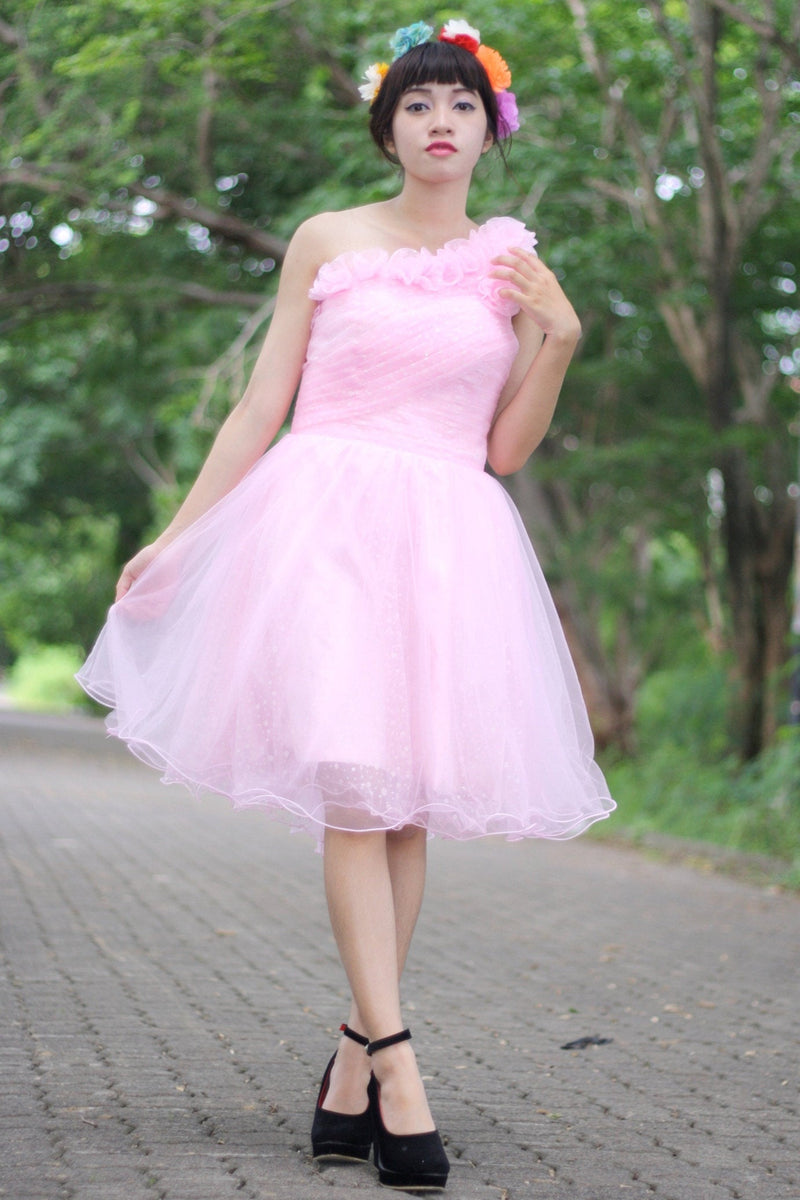 A-line One-shoulder Knee Length Tulle Handmade Flower Homecoming Dress-Ballbella