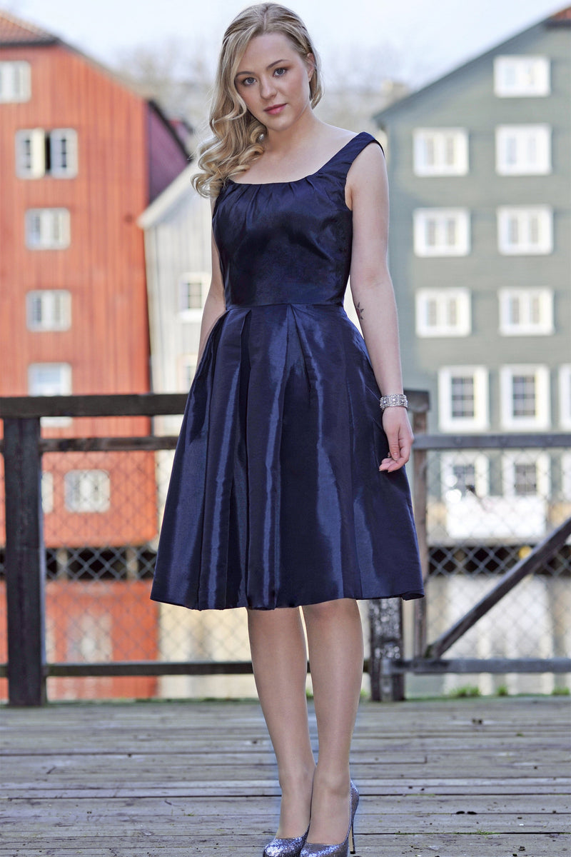 A-line Small Round Collar Knee Length Charmuse Bridesmaid Dress-Ballbella