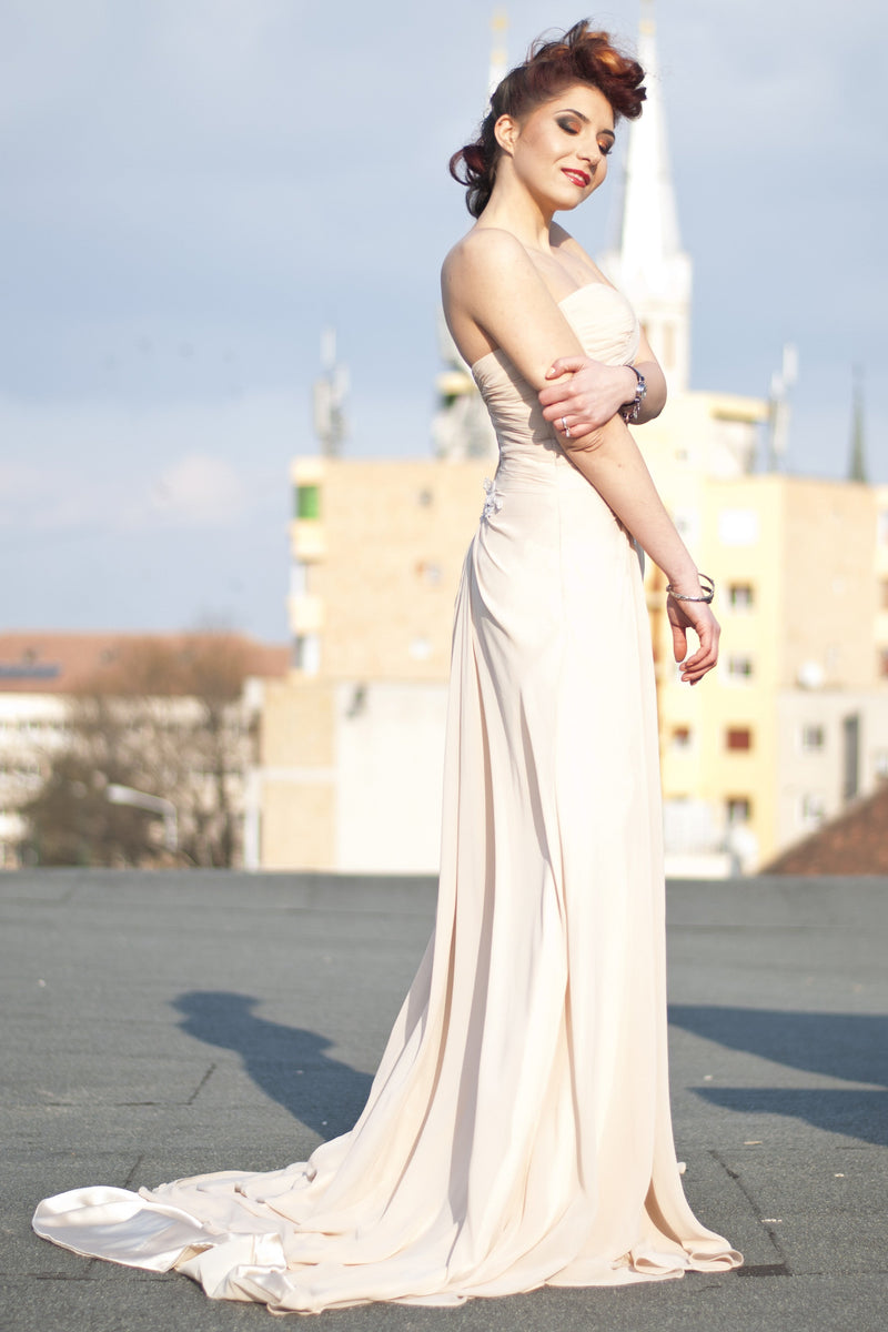 A-line Sweetheart Front Slit Floor Length Chiffon Applique Evening Dress-Ballbella