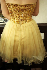 A-line Sweetheart Knee Length Tulle Rhinestone Homecoming Dress-Ballbella