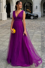 A-line V-neck Strap Sleeveless Floor-length Prom Dress-Ballbella