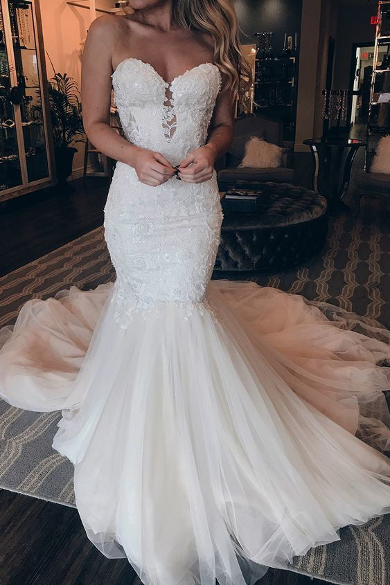 Affordable Strapless Tulle Lace Wedding Dress Chic Mermaid Sleeveless Long Dress For Wedding-Ballbella