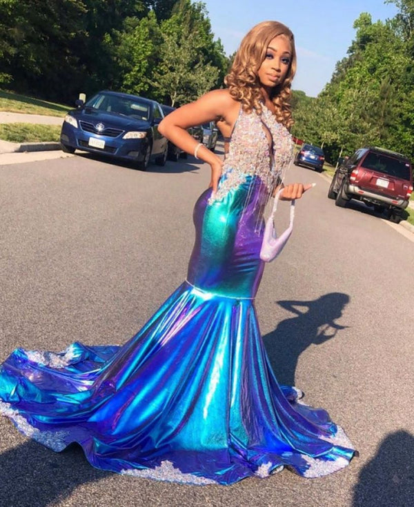 Ballbella offers Asymmetric Beads Appliques Prom Dresses Alluring Open Back Fit and Flare Evening Gowns On Sale at an affordable price from to Mermaid skirts. Shop for gorgeous Sleeveless collections for your big day.