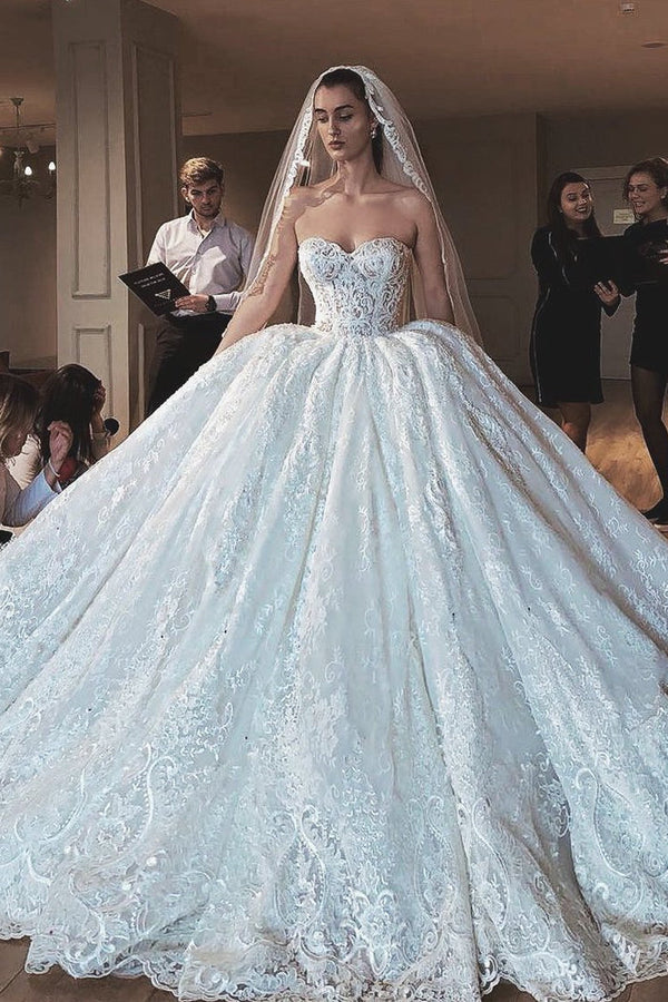 Ball Gown Sweetheart Sweep Train Tulle Applique Wedding Dress-Ballbella