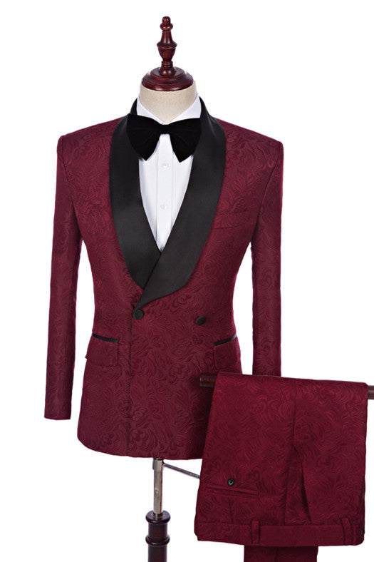 Ballbella is your ultimate source for Burgundy Jacquard Double Breasted Best Fitted Wedding Suits Online. Our Burgundy Shawl Lapel wedding groomsmen suits come in Bespoke styles &amp; colors with high quality and free shipping.