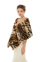 Catherine - Winter Faux Fur Wedding Wrap-Ballbella