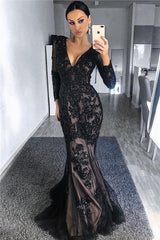 Charming Black Tulle Nude Lining Evening Dresses with Sleeves Elegant Long Sleeves Beads Appliques Prom Dresses-Ballbella