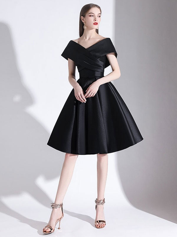 Charming Evening Dress A-Line V-Neck Knee-Length Short Sleeves Lace-up Pleated Satin Fabric Cocktail Dress Little Black Dress-Ballbella