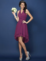 Charming Halter Pleats Sleeveless Short Chiffon Bridesmaid Dresses-Ballbella