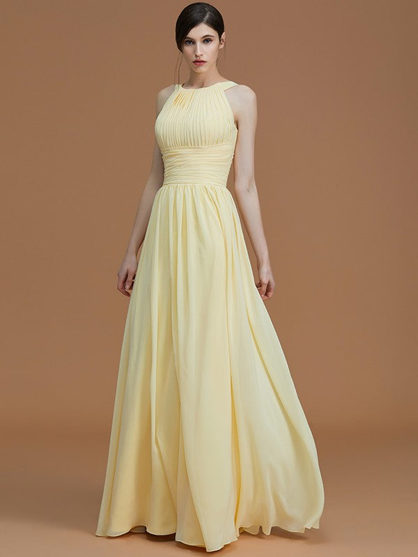 Charming Halter Sleeveless Ruched Chiffon Bridesmaid Dresses