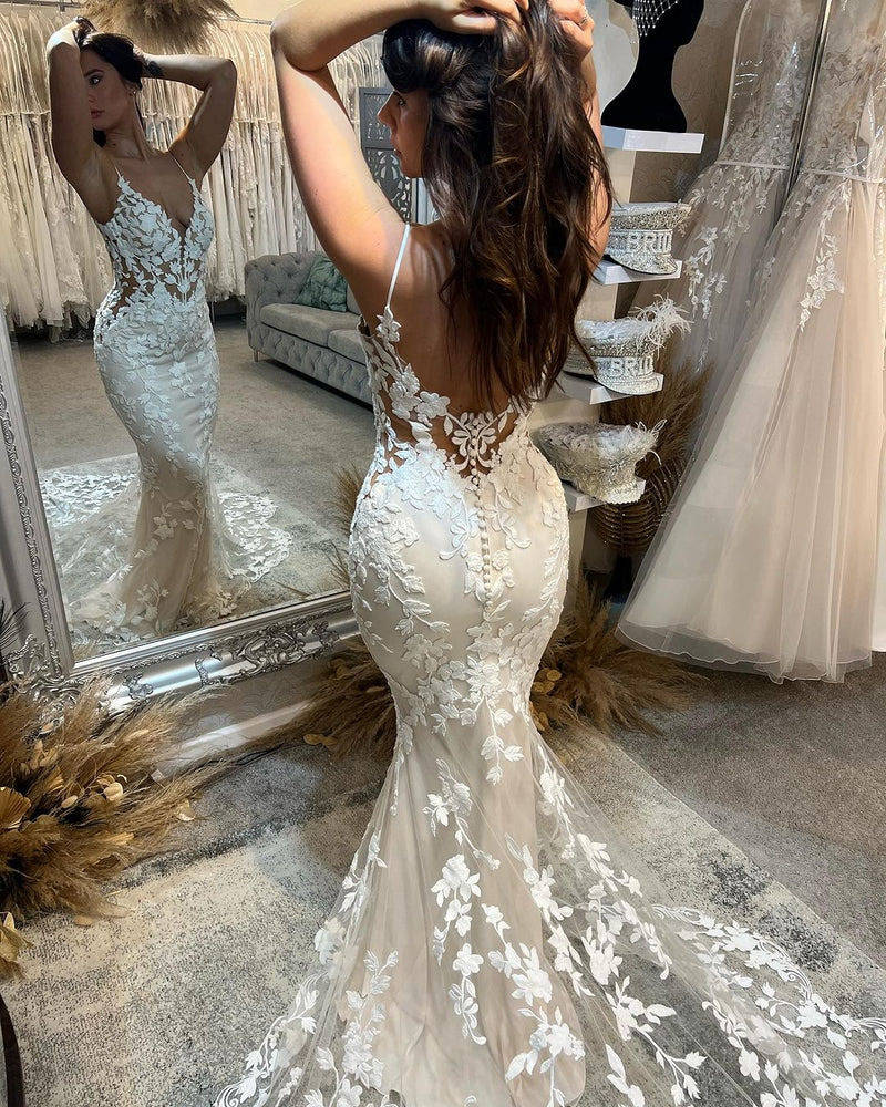 Beautiful Long Mermaid Spaghetti Straps Appliques V-neck Bridal Wear Long-Ballbella