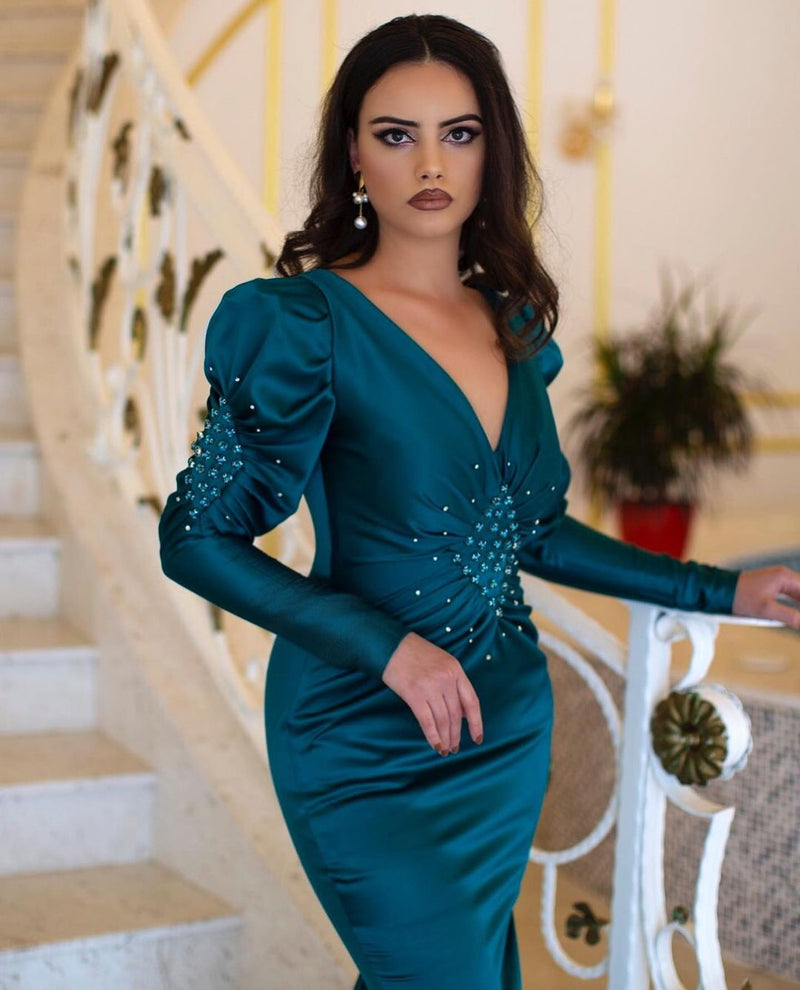 Charming Long Mermaid V-neck Beading Prom Dresses With Long Sleeves-Ballbella