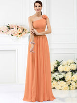 Charming One Shoulder Pleats Hand-Made Flower Sleeveless Long Chiffon Bridesmaid Dresses-Ballbella