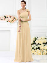 Charming One Shoulder Pleats Hand-Made Flower Sleeveless Long Chiffon Bridesmaid Dresses-Ballbella