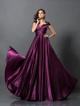 Charming Pleats Sleeveless Long Bridesmaid Dresses-Ballbella