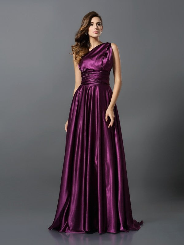 Charming Pleats Sleeveless Long Bridesmaid Dresses-Ballbella