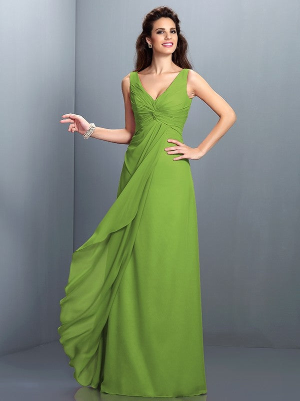 Charming Straps Pleats Sleeveless Long Chiffon Bridesmaid Dresses-Ballbella