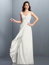 Charming Straps Pleats Sleeveless Long Chiffon Bridesmaid Dresses-Ballbella