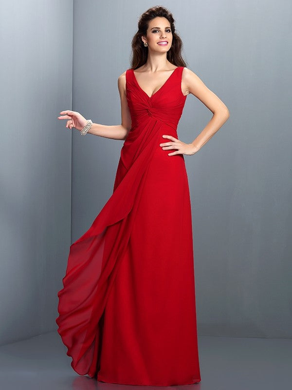 Charming Straps Pleats Sleeveless Long Chiffon Bridesmaid Dresses-Ballbella