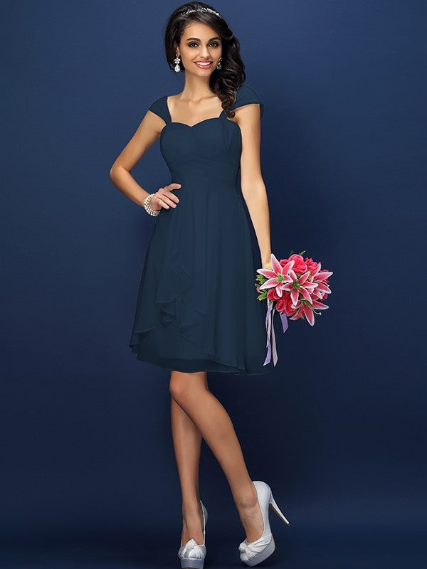 Charming Straps Pleats Sleeveless Short Chiffon Bridesmaid Dresses-Ballbella