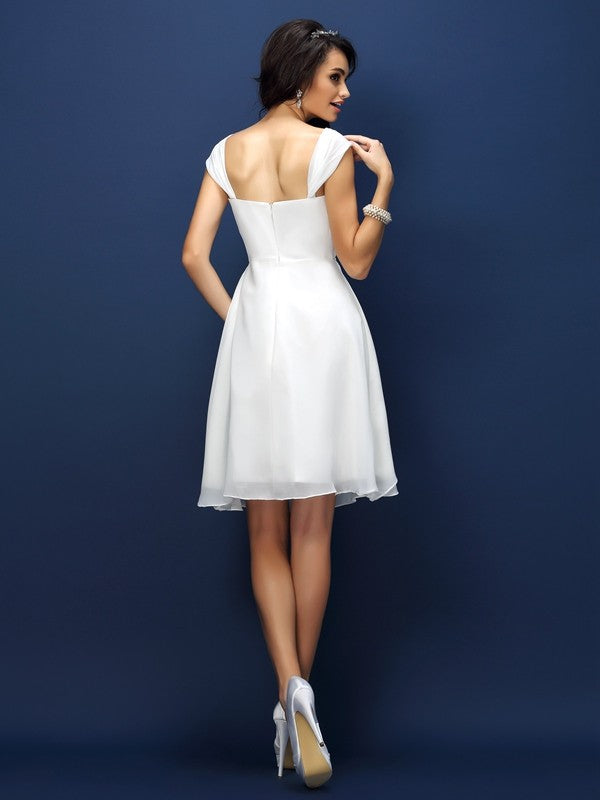 Charming Straps Pleats Sleeveless Short Chiffon Bridesmaid Dresses-Ballbella