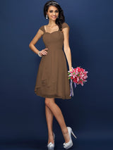 Charming Straps Pleats Sleeveless Short Chiffon Bridesmaid Dresses-Ballbella