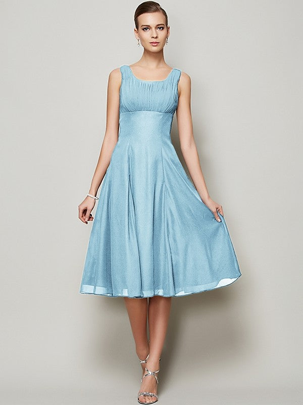 Charming Straps Sleeveless Pleats Short Chiffon Bridesmaid Dresses-Ballbella