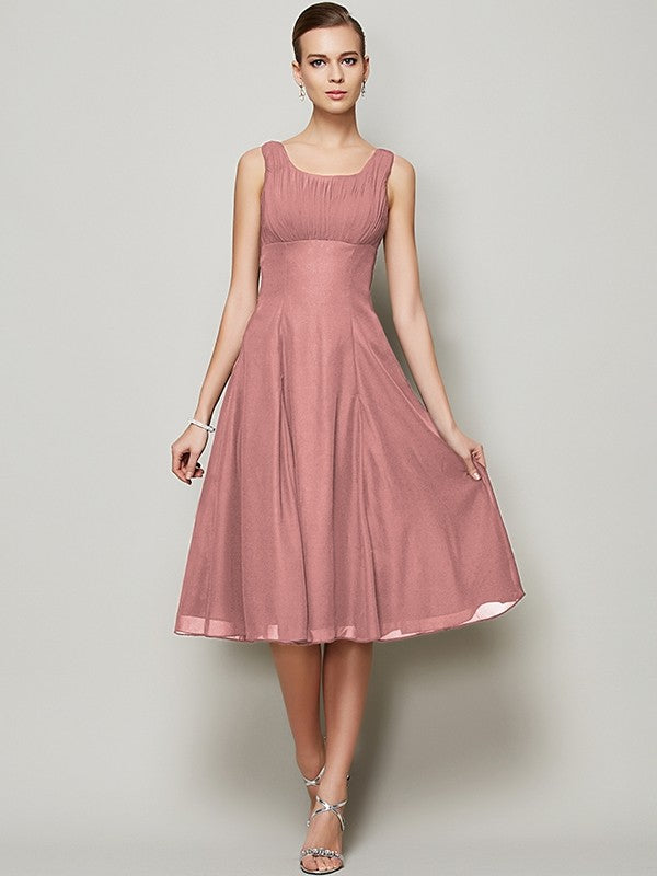 Charming Straps Sleeveless Pleats Short Chiffon Bridesmaid Dresses-Ballbella