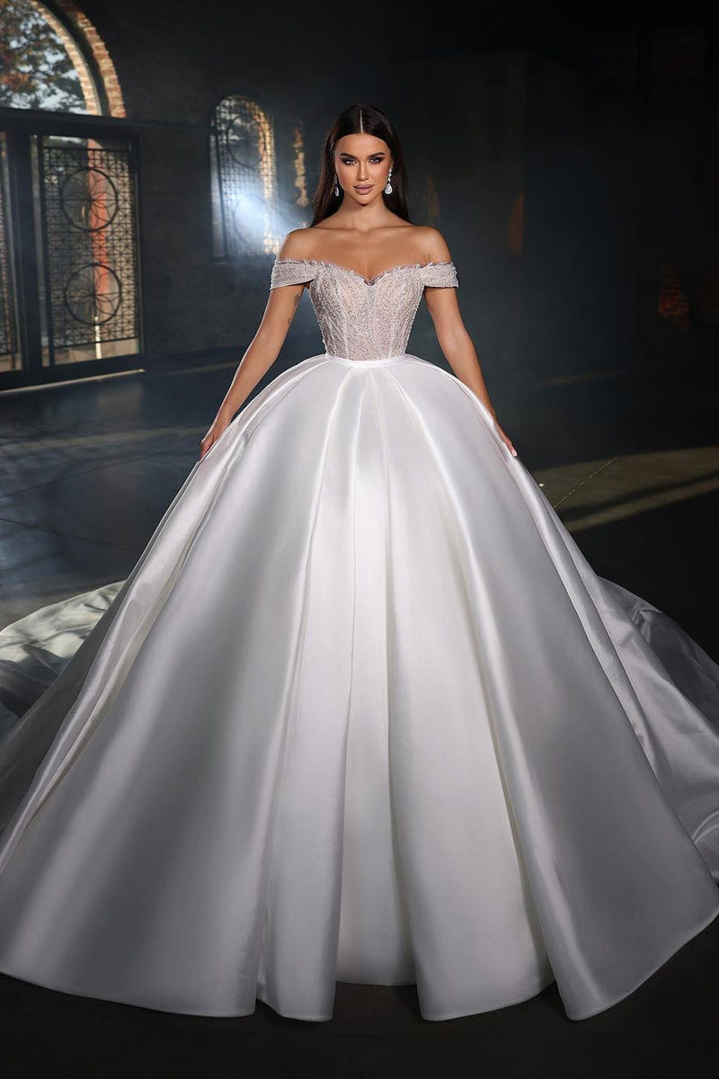 Chic Sweetheart Sleeveless Off-the-Shoulder Wedding Dress With Ruffles Long-Ballbella