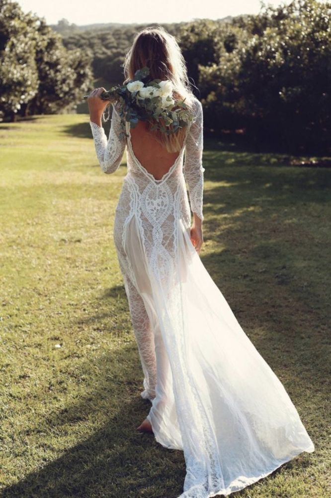 Classic Beach Long Sleevess Backless Lace Beach Wedding Dress Simple Summer Casual Bridal Gowns Online-Ballbella