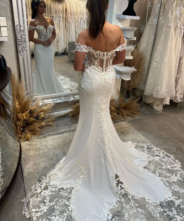 Classic Sweetheart Sleeveless Off-the-Shoulder Mermaid Lace Wedding Dress-Ballbella