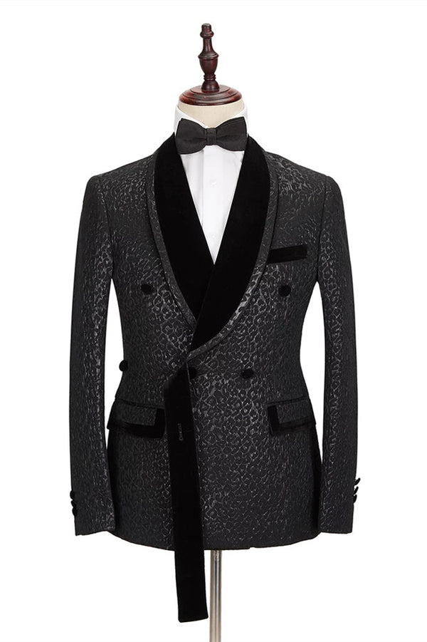 This Custom design Velvet Lapel Double Breasted Prom Suit, Belt Leopard Black Jacquard Men Suit for Wedding at Ballbella comes in all sizes for prom, wedding and business. Shop an amazing selection of Shawl Lapel Double Breasted,Buckle Button White,Black mens suits in cheap price.