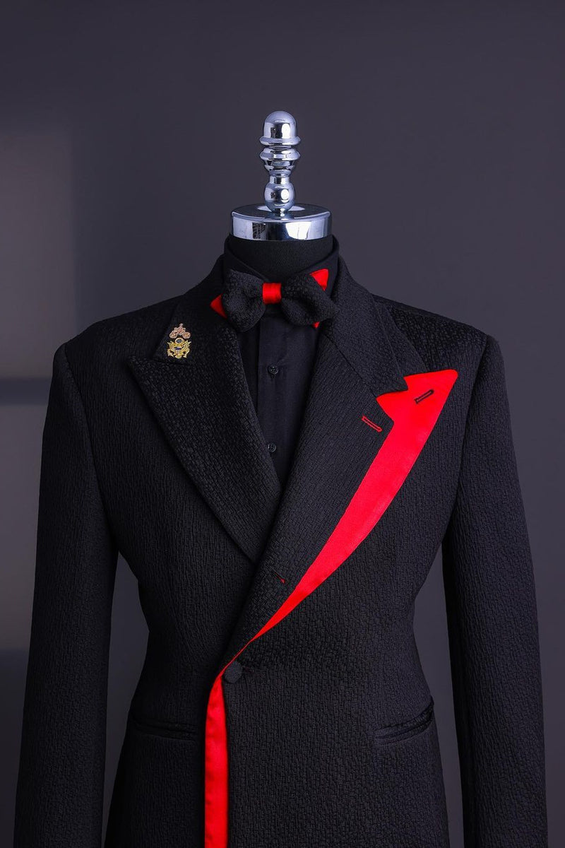 Special Black Peaked Lapel Slim Fit Prom Suit