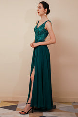 Dark Green V-neck Open-back Sleeveless Lace Evening Dress-Ballbella