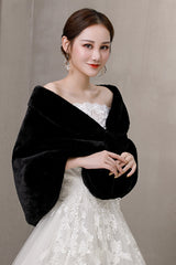 Elegant Black Ears-Embellished Wedding Dress Shawl-Ballbella