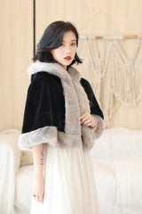 Elegant Black Faux Mink Hat with Grey-Trimmed Wedding Dress Shawl-Ballbella