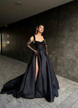 Elegant Long Black Lace Sleeveless Prom Dresses Long Slit Online-Ballbella