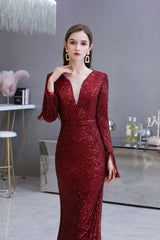 Elegant Sparkle Sequined Burgundy Long Sleeves V-neck Mermaid Long Prom Party Gowns-Ballbella