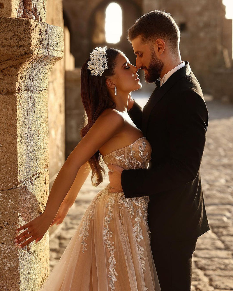 Elegant Sweetheart Long Glitter Lace Wedding Dress Long Slit Online-Ballbella