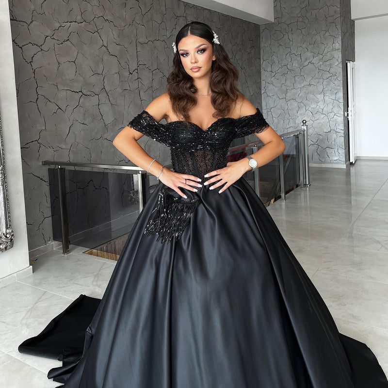 Elegant Sweetheart Off-the-Shoulder Black Prom Dresses with Beads-Ballbella