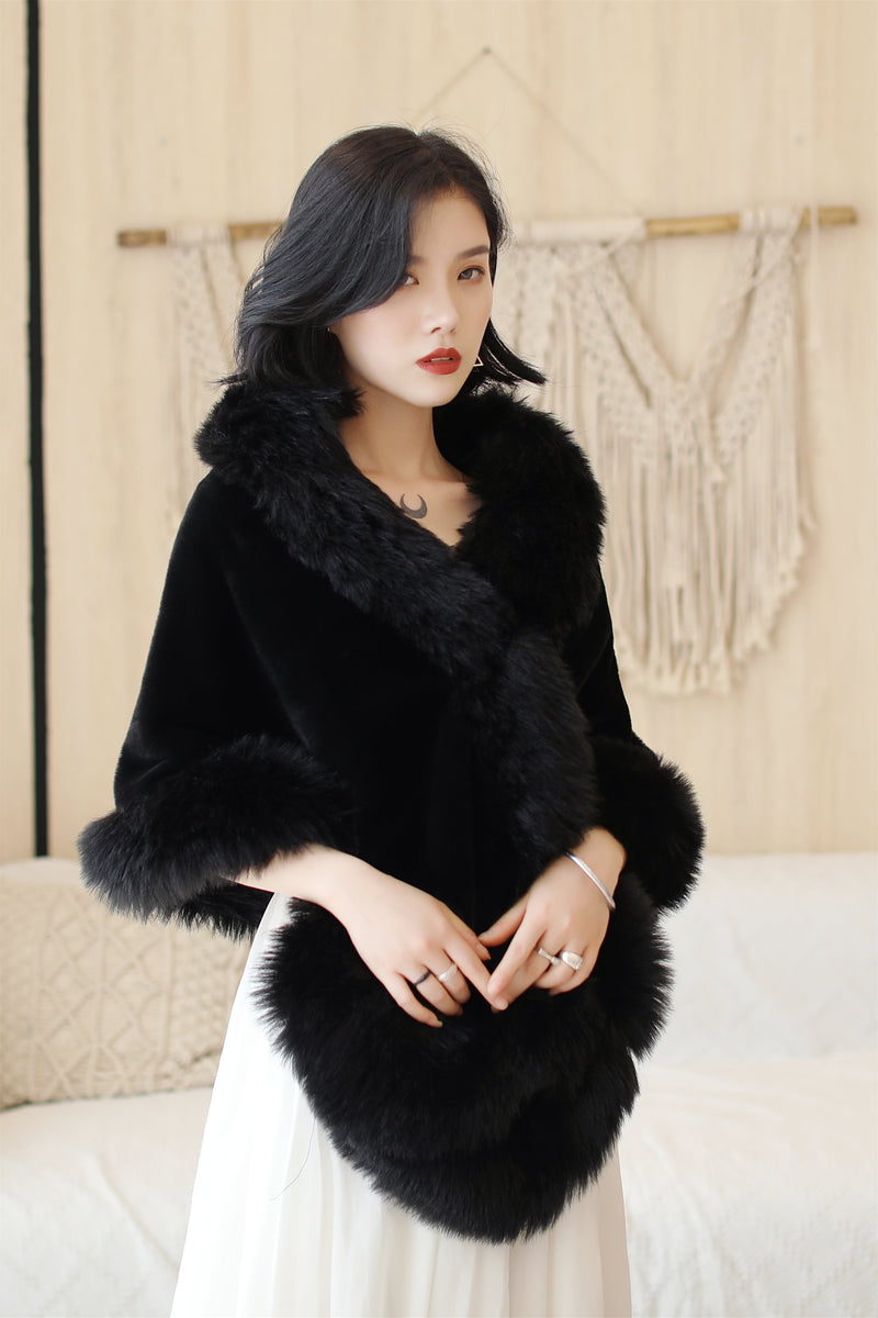 Faux Fur Rounded-Corner Wedding Gown Shawl in Black Bear and Fox Style-Ballbella