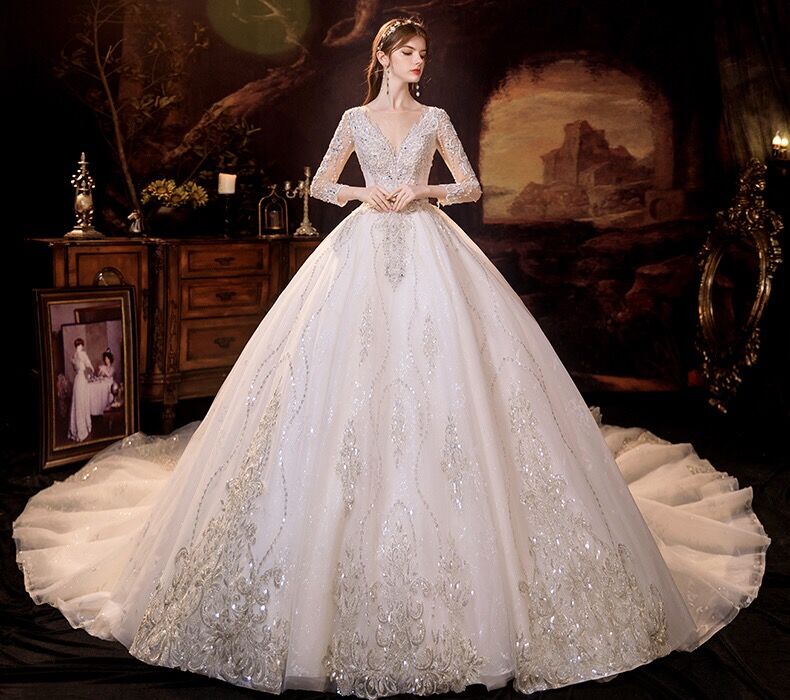 Glamorous Long Sleeves V-Neck Ball Gown Wedding Dress With Sequins Crystals-Ballbella