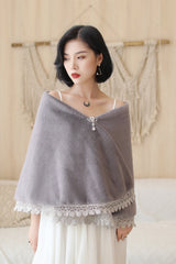 Gray Lace-Trimmed Warm Wedding Gown Shawl-Ballbella