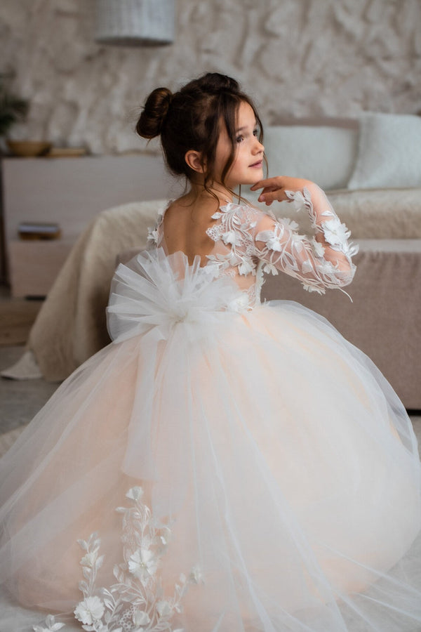 Little Girl's White Scalloped Lace and Satin Flower Girl Dress – cuteheads