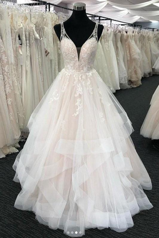 Luxurious lace Princess Wedding Dress With Ruffles-Ballbella