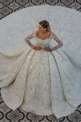 Luxurious Princess Ball Gown Long Sleevess Sparkly sequins Bridal Gowns with Sweep Train-Ballbella