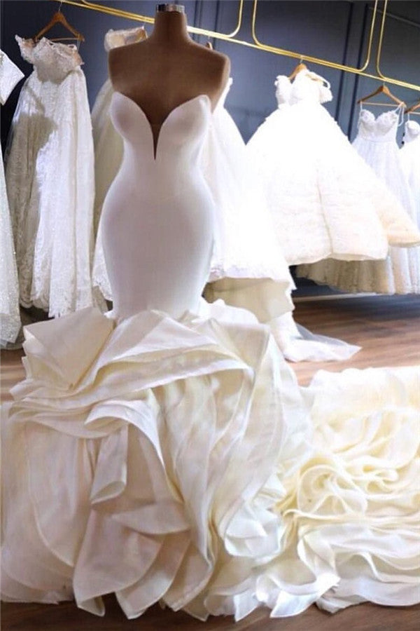 Modern Deep V neck Sleeveless White Tulle Wedding Dresses with